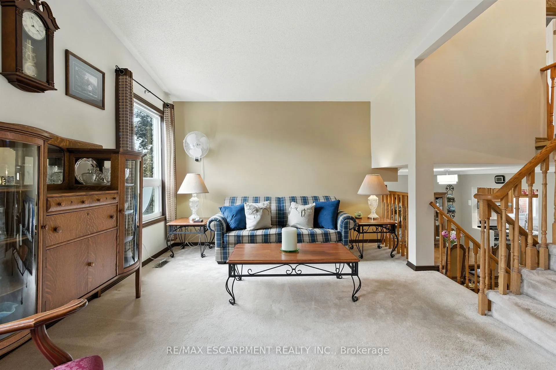 Photo 16 of 2194 Silverbirch Court, Burlington, Headon — HOMEH