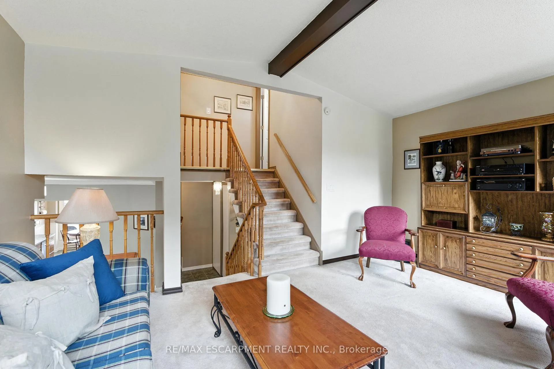 Photo 18 of 2194 Silverbirch Court, Burlington, Headon — HOMEH