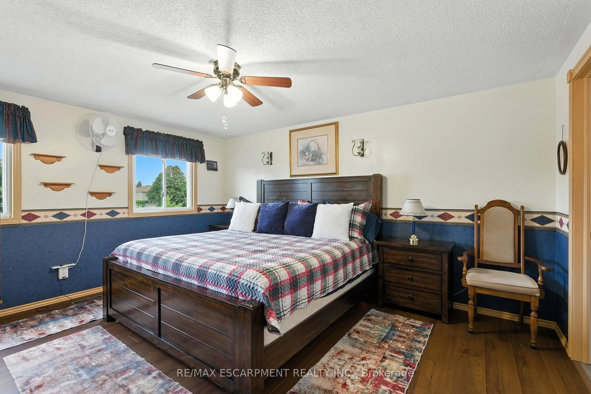 Photo 19 of 2194 Silverbirch Court, Burlington, Headon — HOMEH