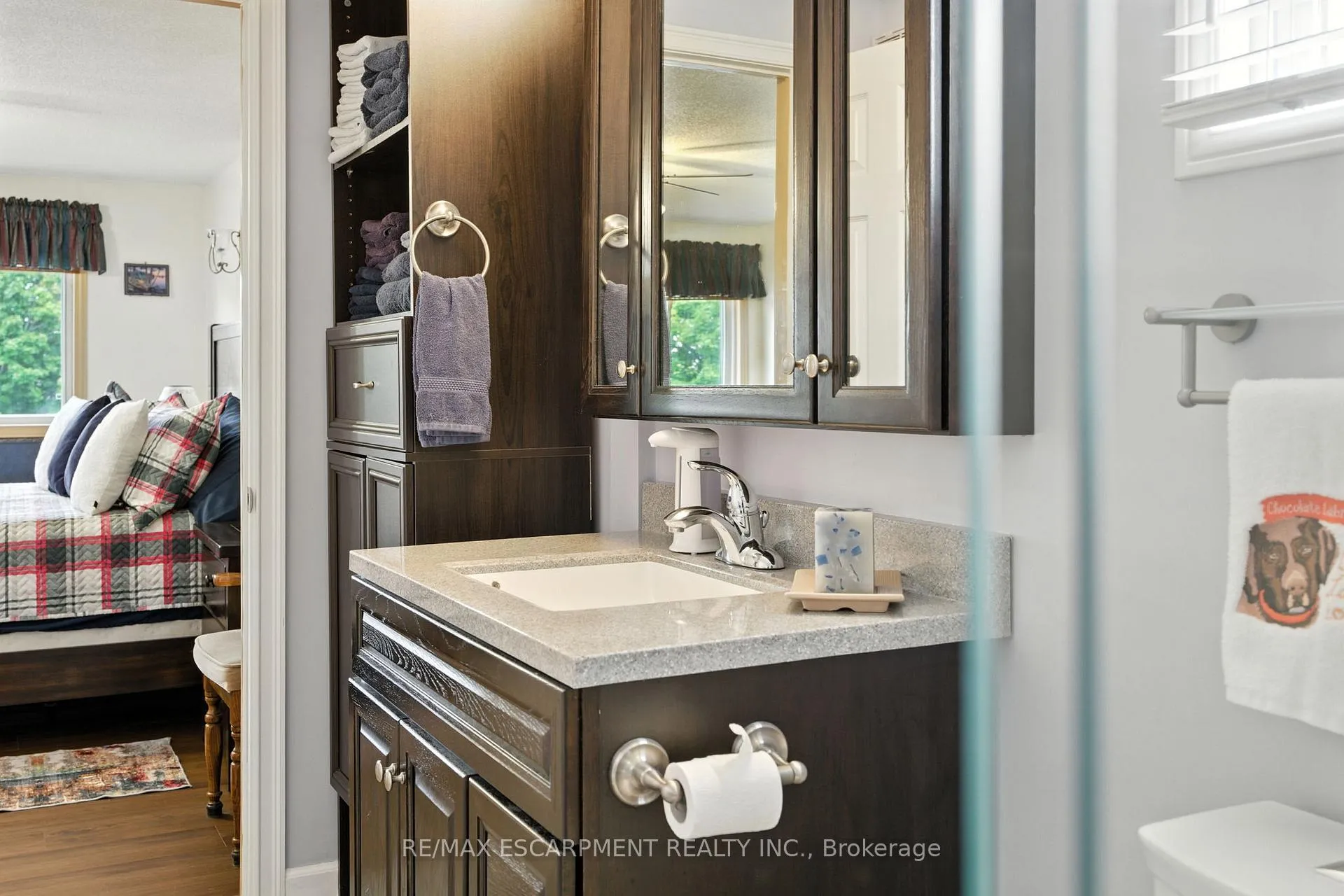 Photo 22 of 2194 Silverbirch Court, Burlington, Headon — HOMEH