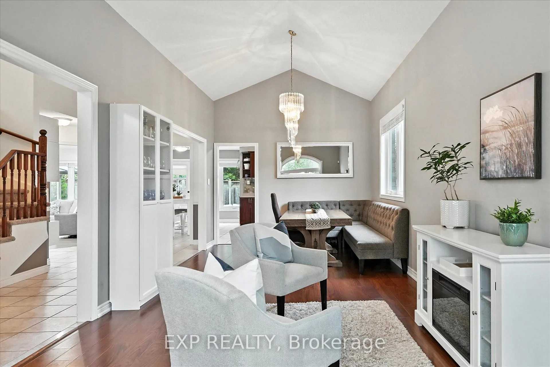 Photo 5 of 30 Baker Road S, Grimsby, Grimsby East — HOMEH