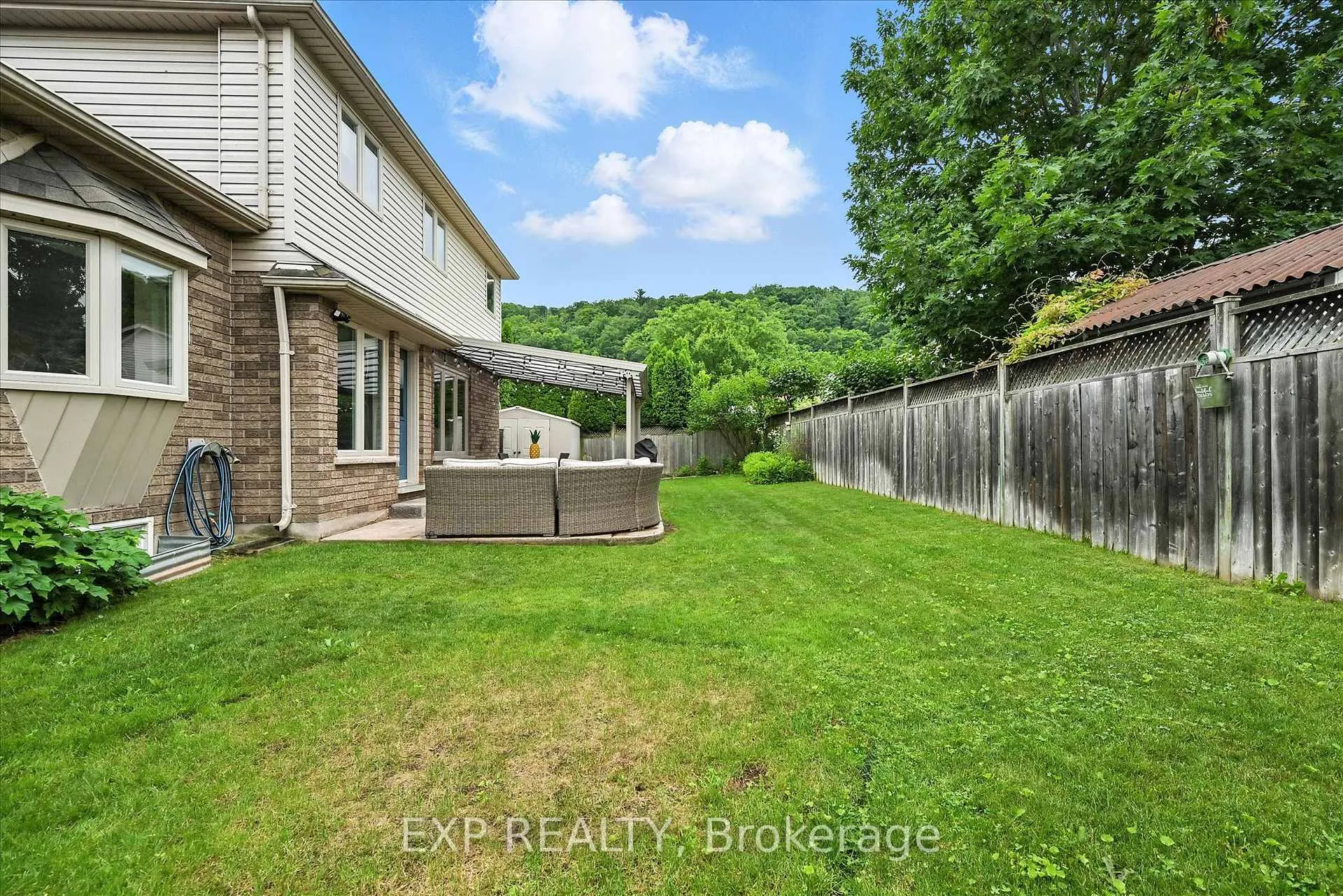 Photo 37 of 30 Baker Road S, Grimsby, Grimsby East — HOMEH