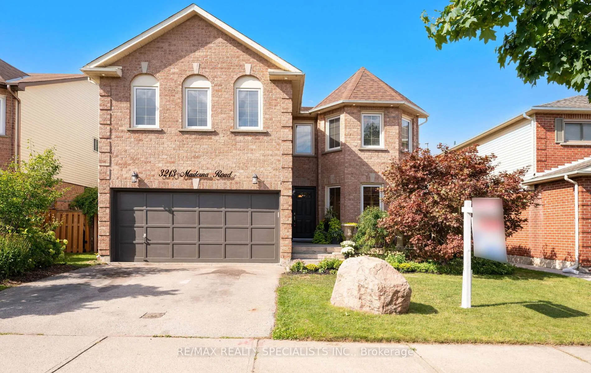 Front of 3213 Maderna Road