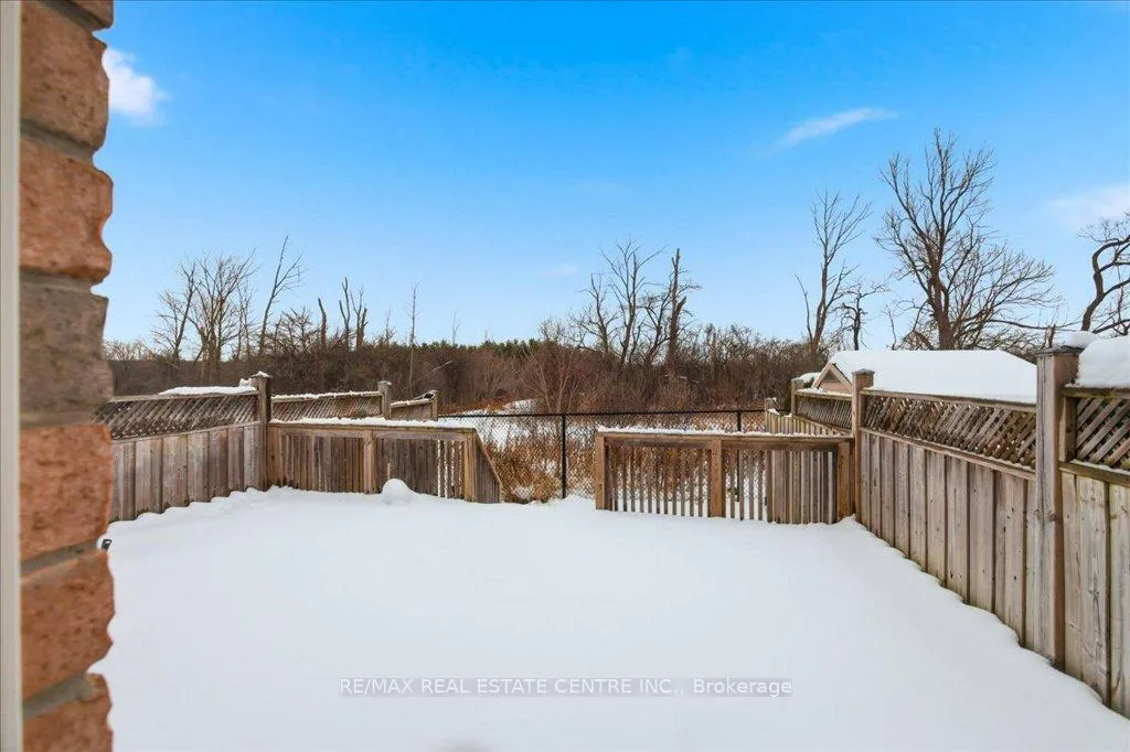 Photo 274 of 100 Mussen Street, Guelph, Victoria North — HOMEH