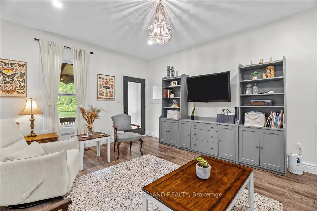 Photo 6 of 31 Carrall Street, St. Marys — HOMEH
