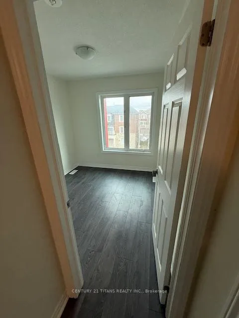 Photo 19 of Unit 402, 1034 Reflection Place, Pickering, Rural Pickering — HOMEH