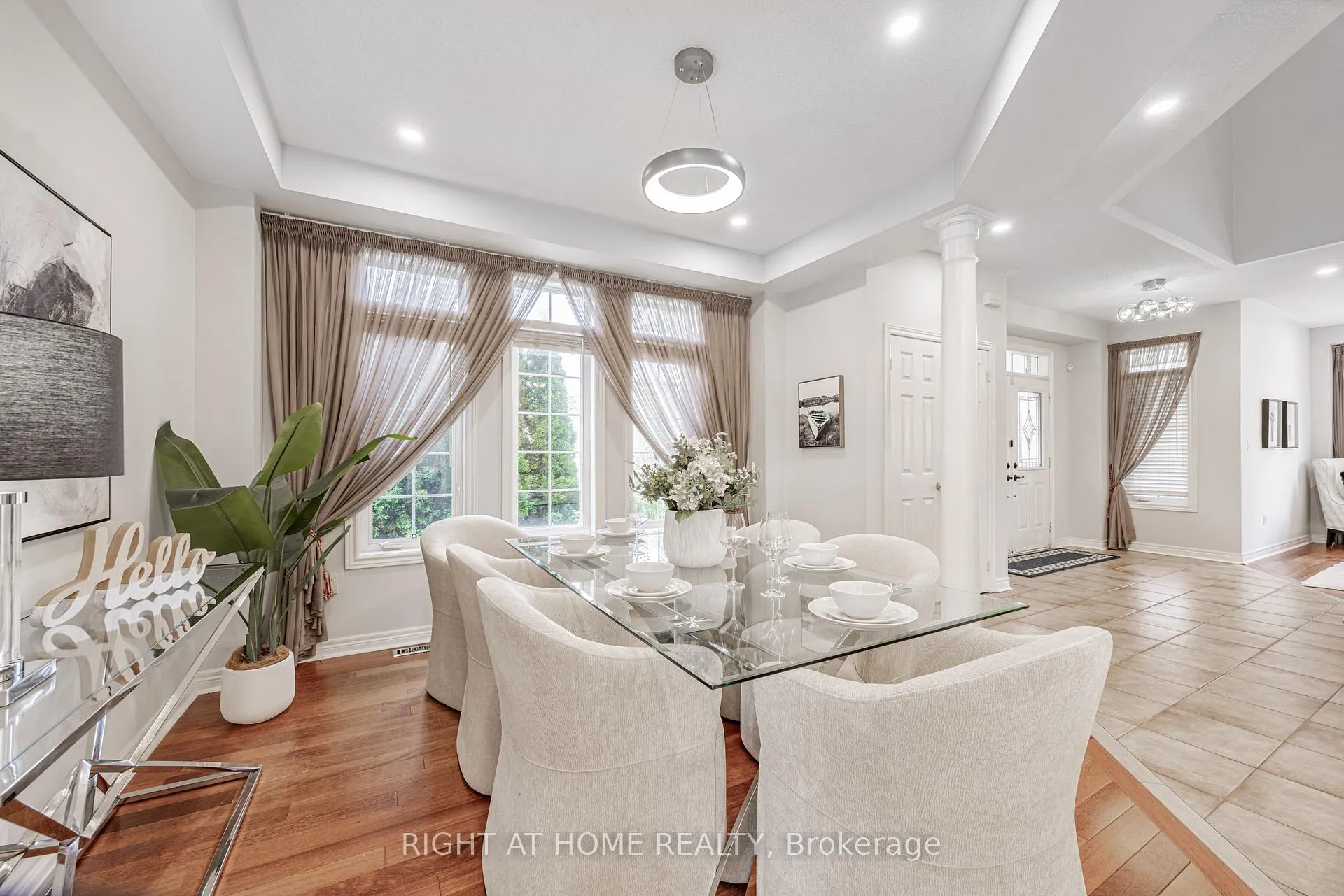 Photo 7 of 122 Annina Crescent, Markham, Village Green-South Unionville — HOMEH