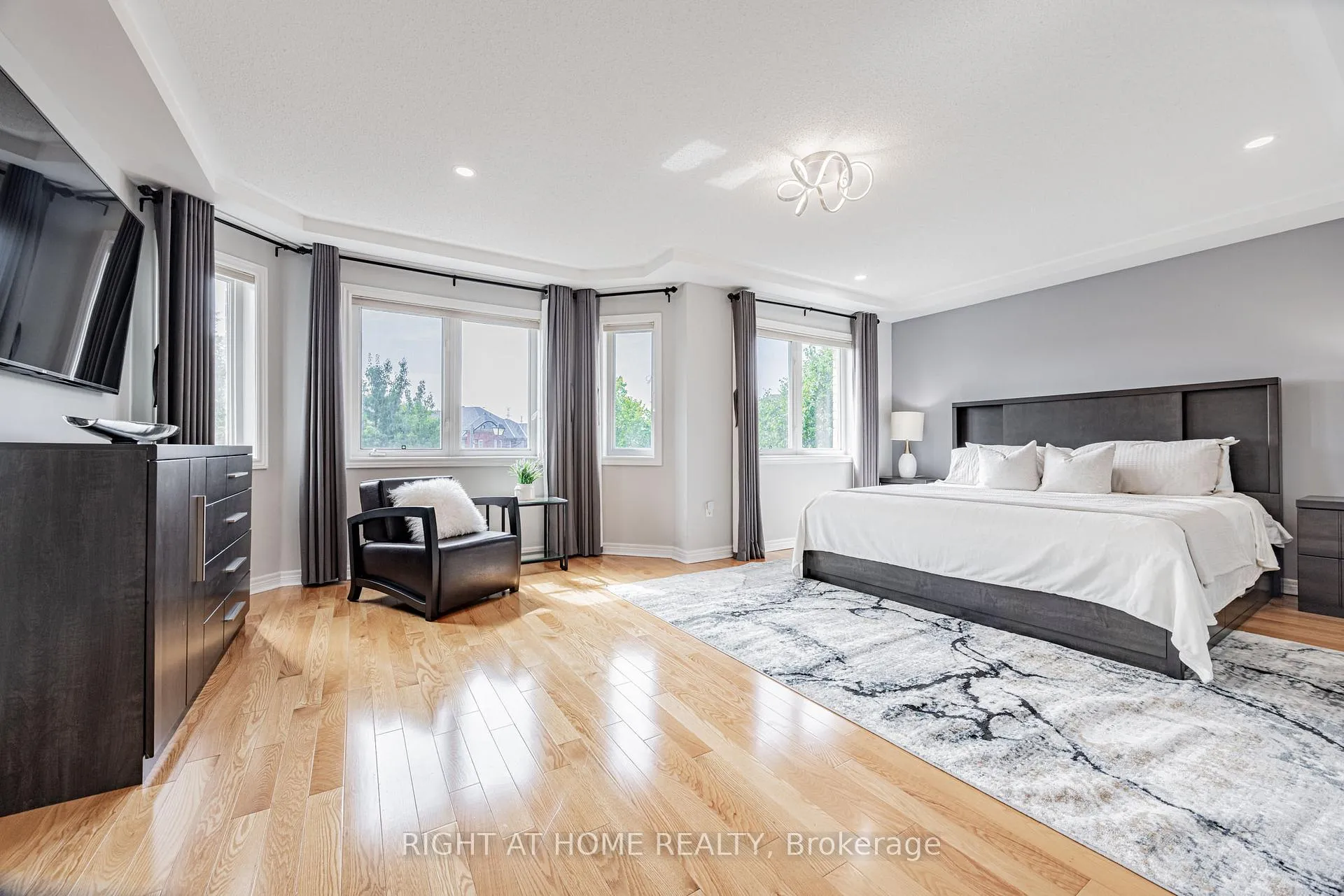 Photo 20 of 122 Annina Crescent, Markham, Village Green-South Unionville — HOMEH