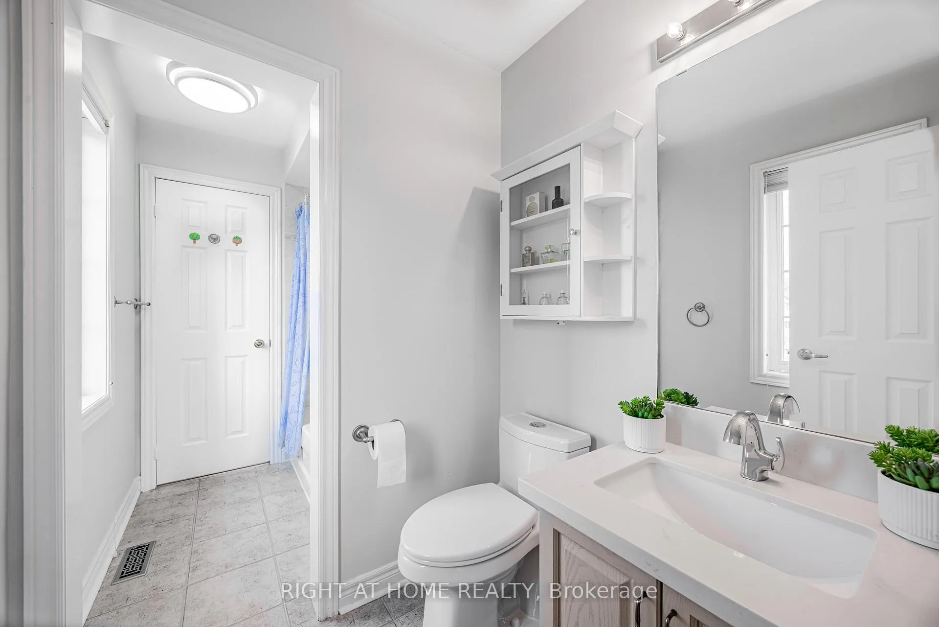 Photo 28 of 122 Annina Crescent, Markham, Village Green-South Unionville — HOMEH