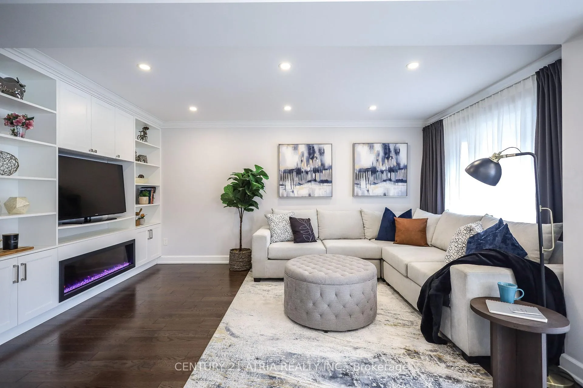 Photo 7 of 36 Dorothy Britton Drive, Markham, Middlefield — HOMEH