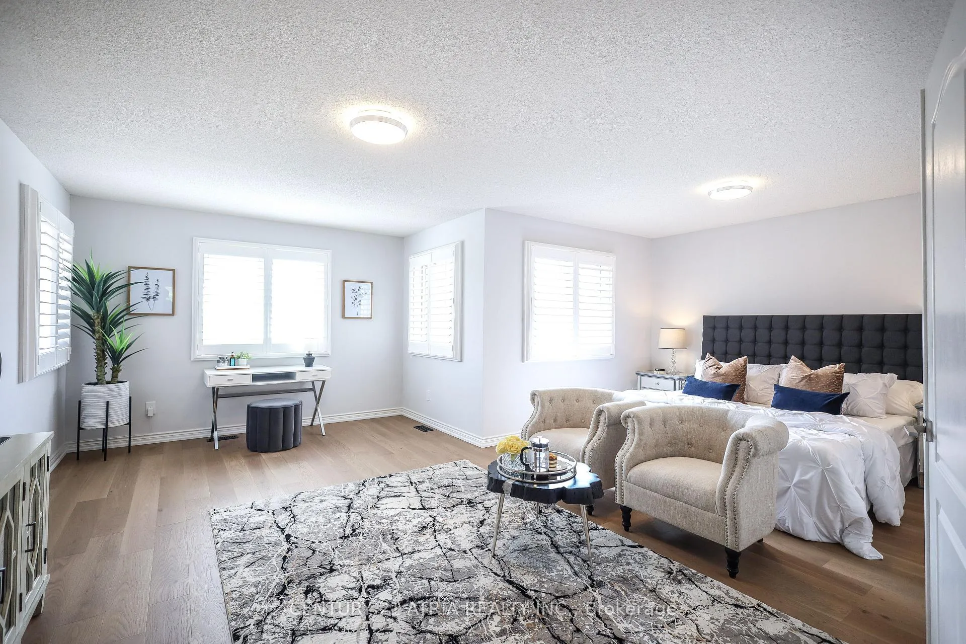 Photo 20 of 36 Dorothy Britton Drive, Markham, Middlefield — HOMEH