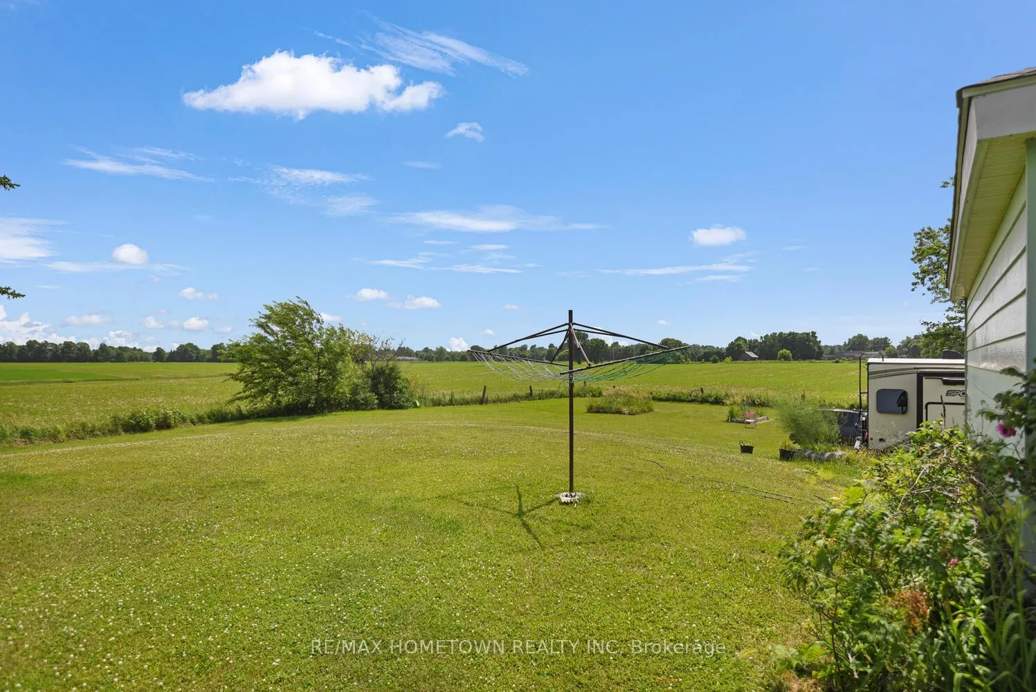 Photo 6 of 357 County Road 8, Rideau Lakes, Rideau Lakes (South Crosby) Twp — HOMEH