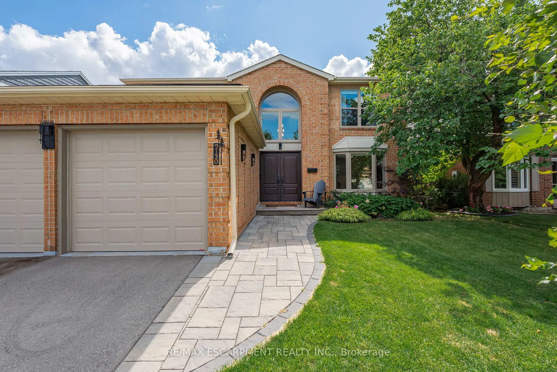 Photo 1 of 2130 Winding Way, Burlington, Headon — HOMEH