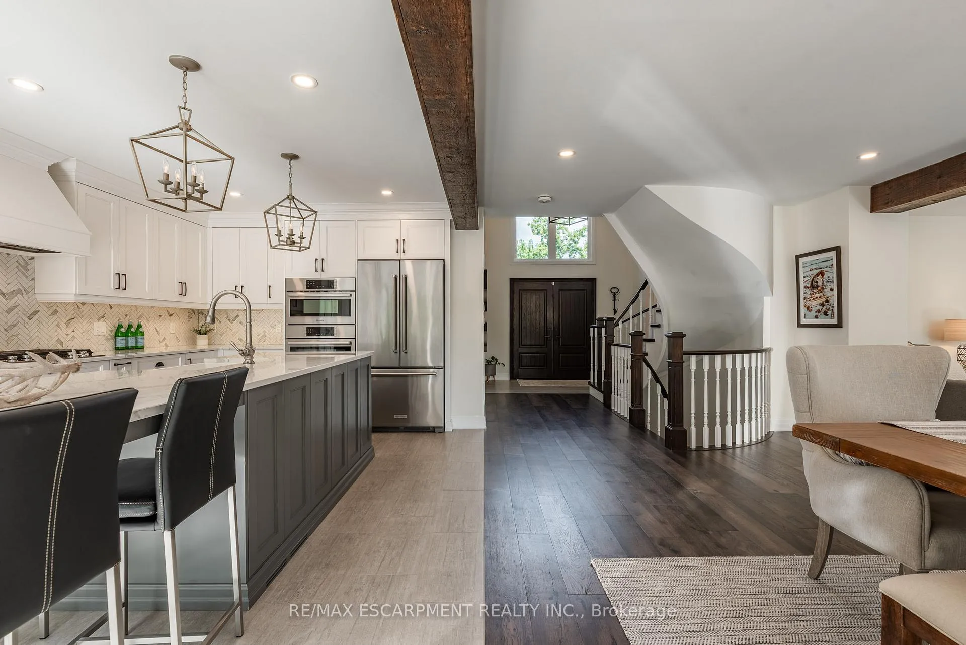 Photo 9 of 2130 Winding Way, Burlington, Headon — HOMEH