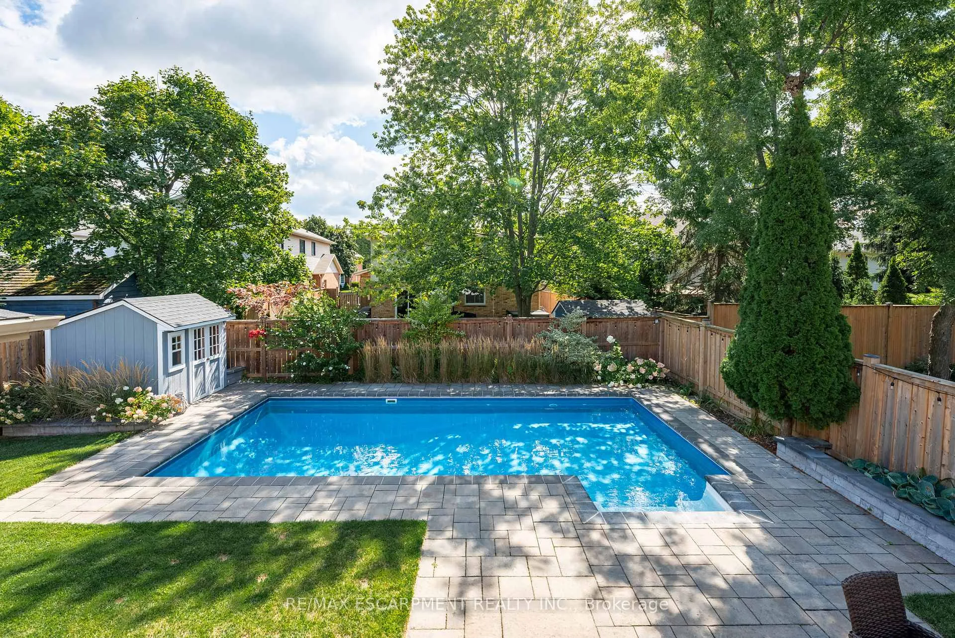 Photo 43 of 2130 Winding Way, Burlington, Headon — HOMEH