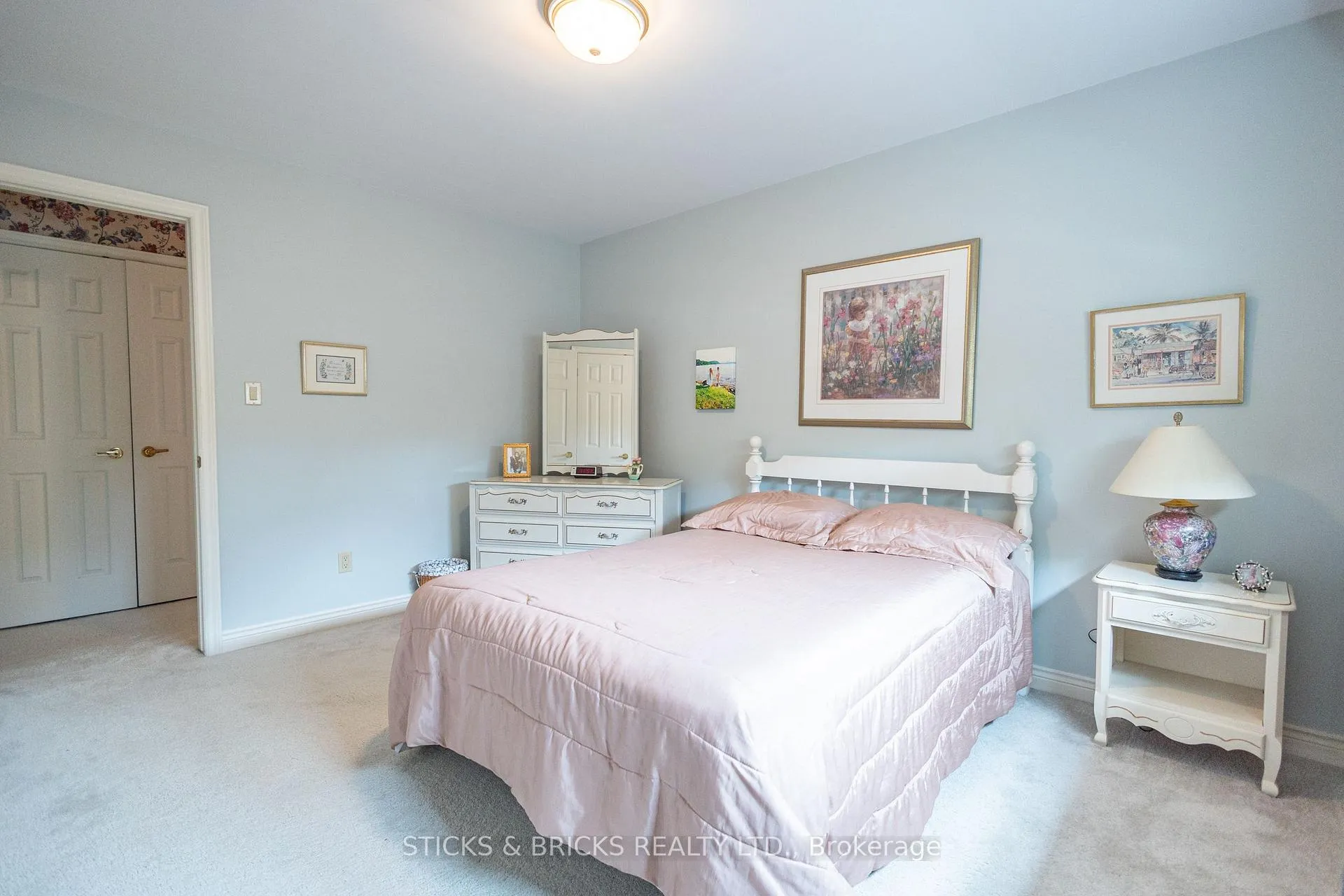 Photo 20 of 6032 Mountaingate Drive, Niagara Falls, Church's Lane — HOMEH