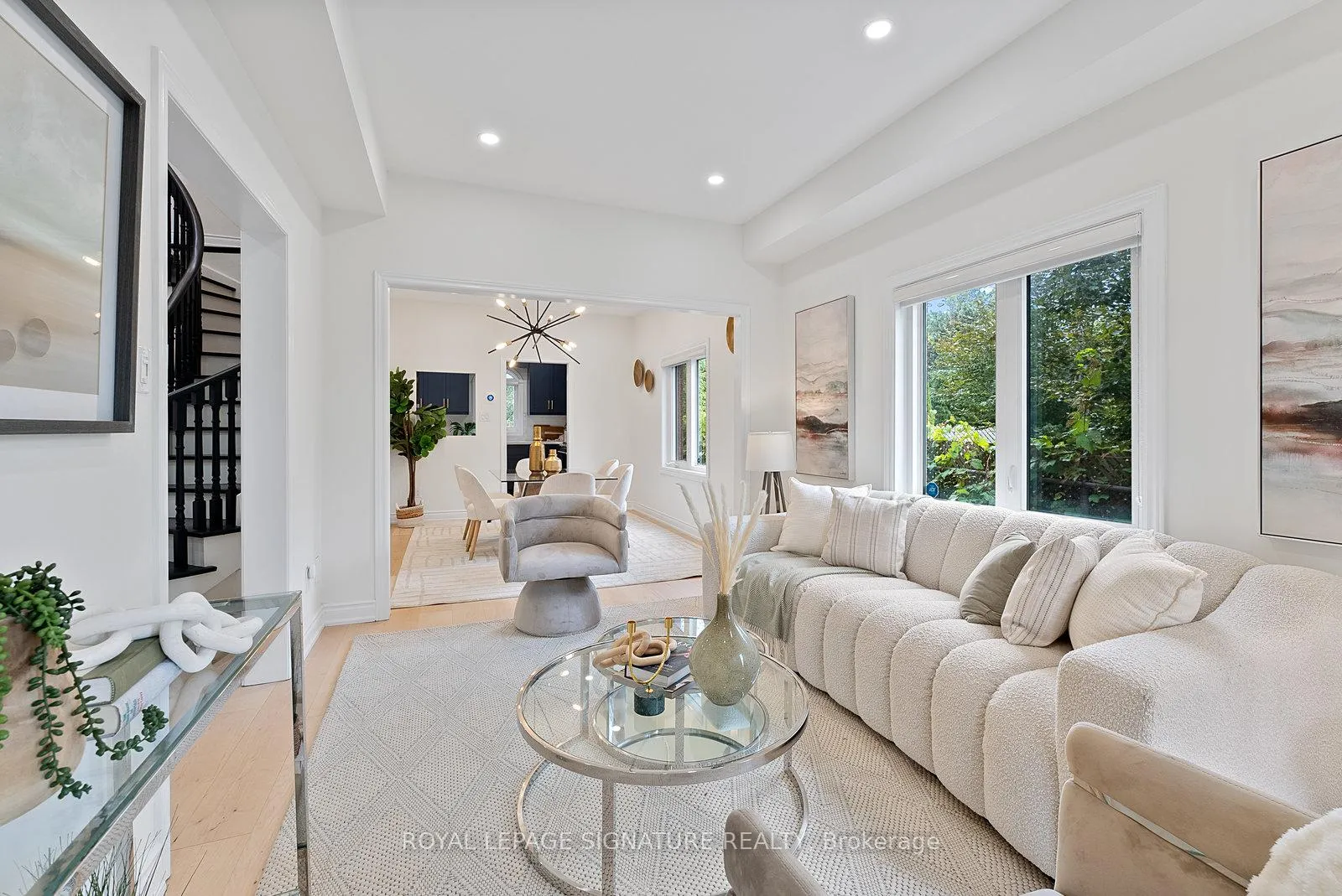 Photo 5 of 35 Mallory Avenue, Markham, Milliken Mills East — HOMEH