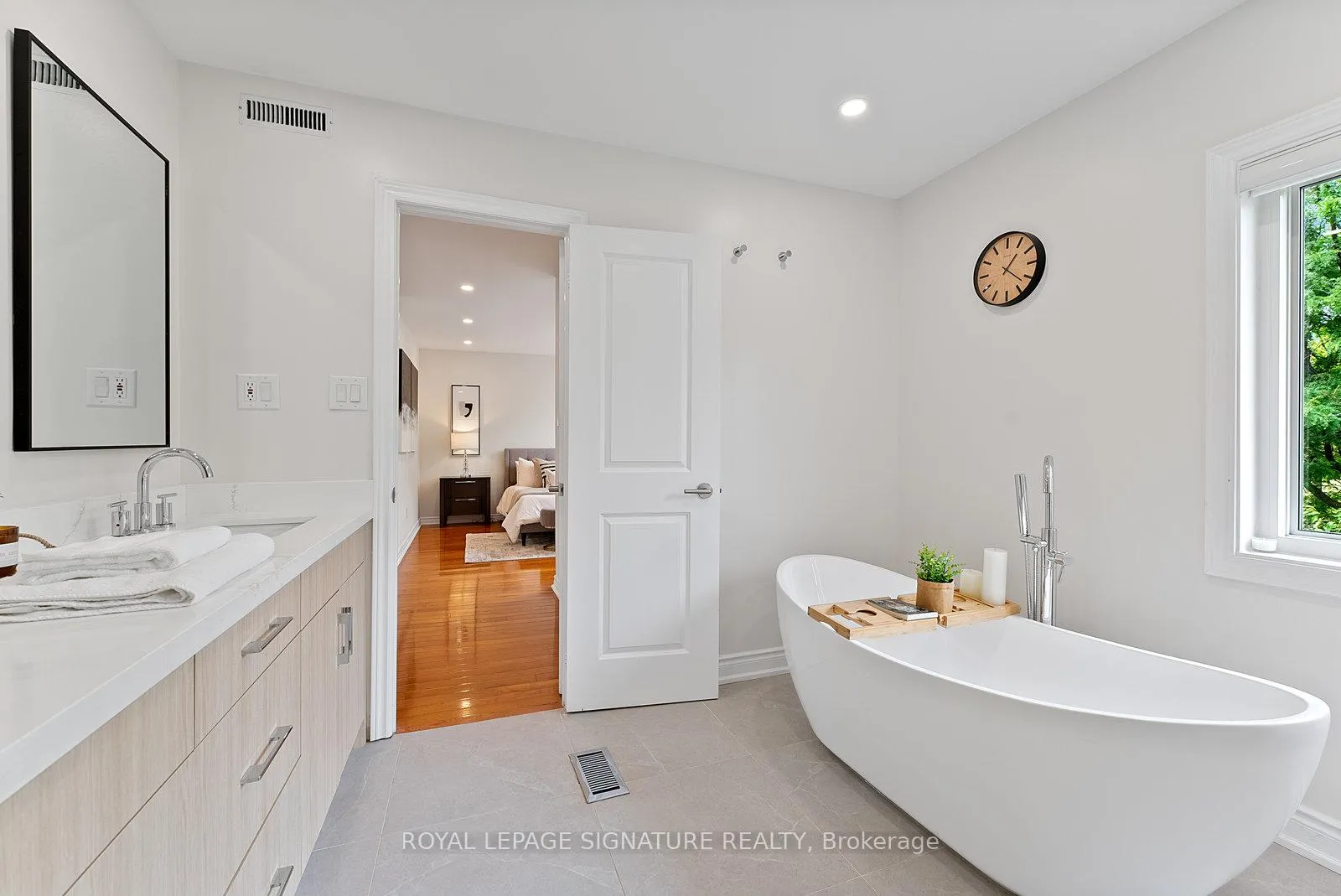Photo 26 of 35 Mallory Avenue, Markham, Milliken Mills East — HOMEH