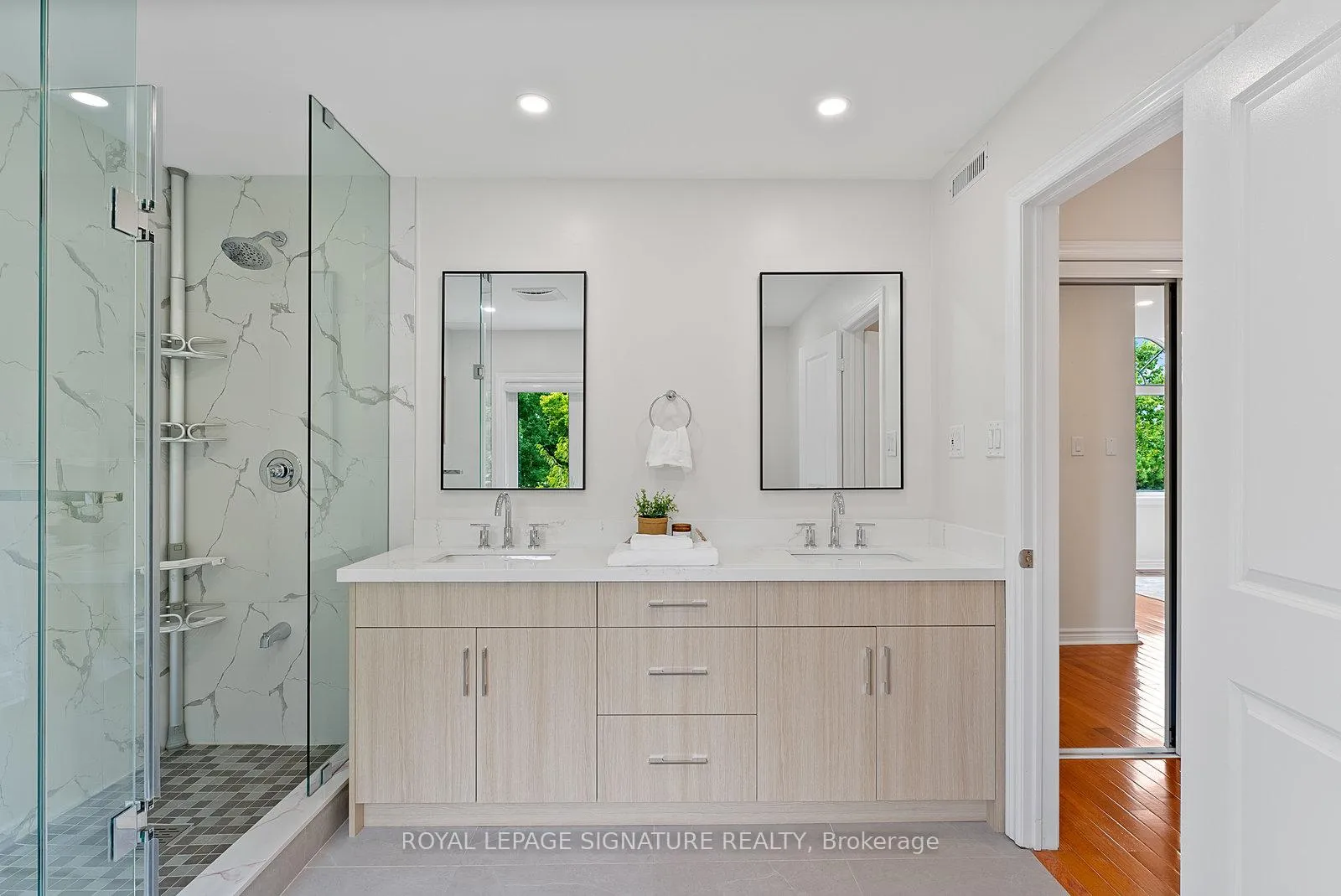 Photo 27 of 35 Mallory Avenue, Markham, Milliken Mills East — HOMEH