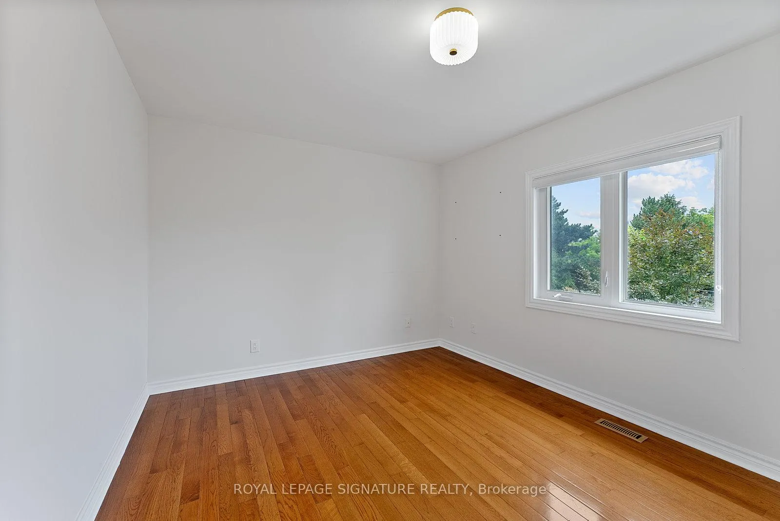 Photo 33 of 35 Mallory Avenue, Markham, Milliken Mills East — HOMEH