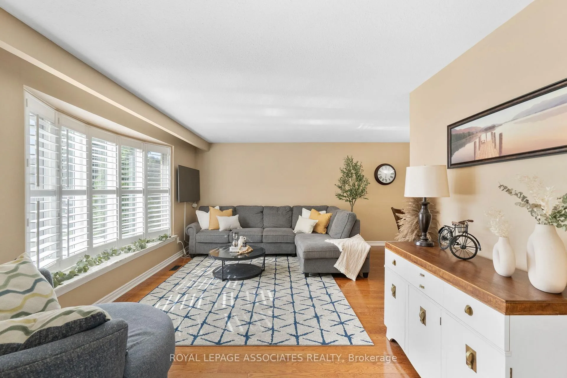 Photo 11 of 5285 Cindy Lane, Burlington, Appleby — HOMEH