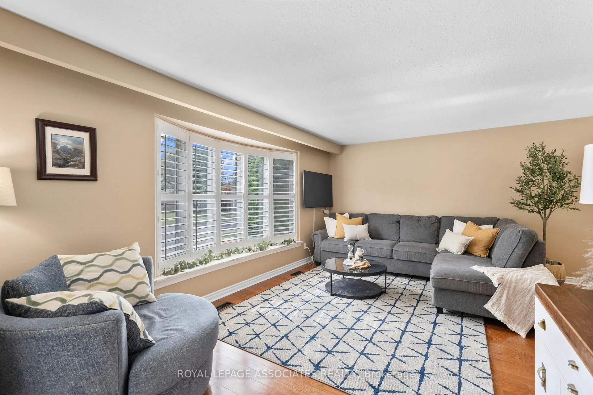 Photo 12 of 5285 Cindy Lane, Burlington, Appleby — HOMEH