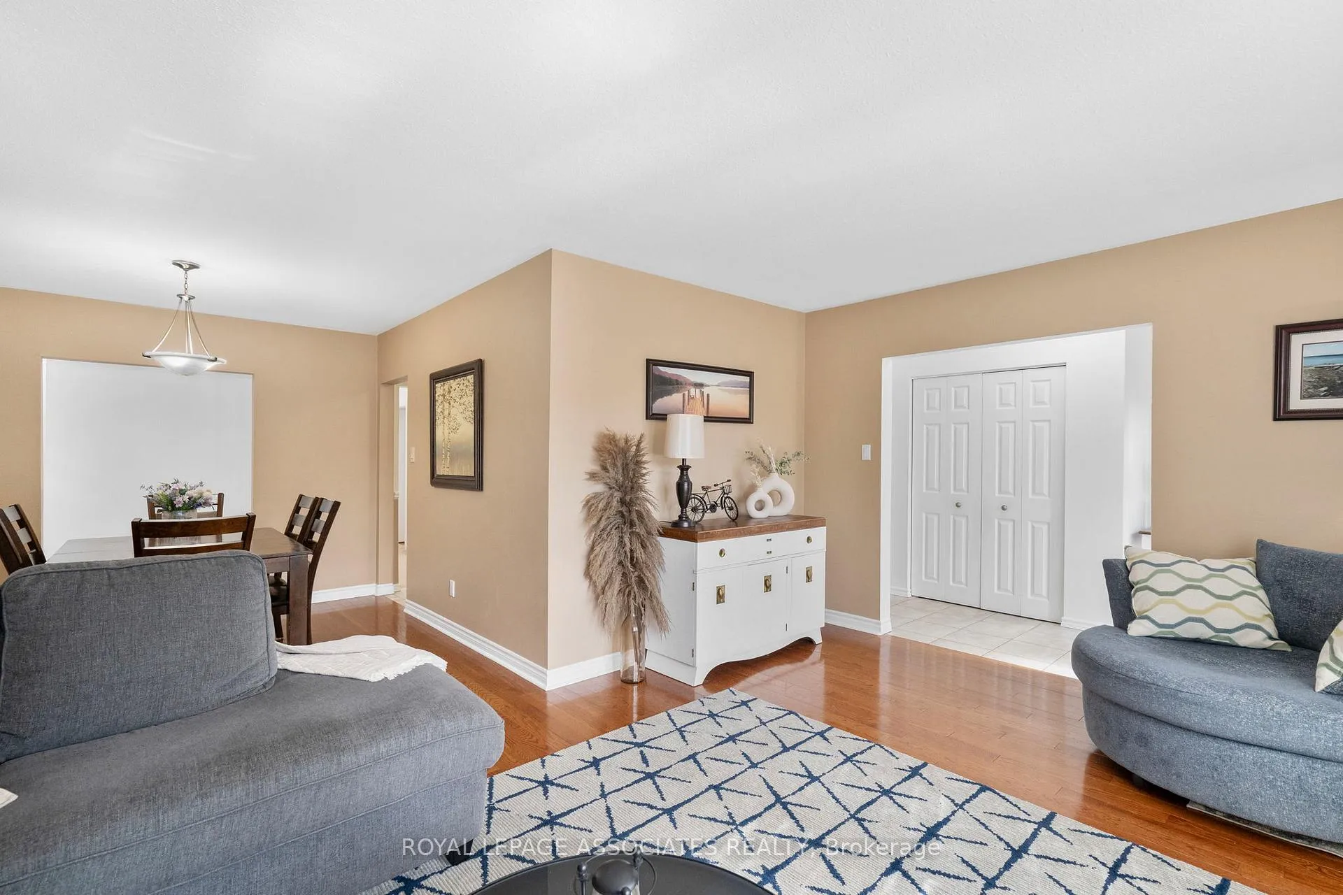 Photo 13 of 5285 Cindy Lane, Burlington, Appleby — HOMEH