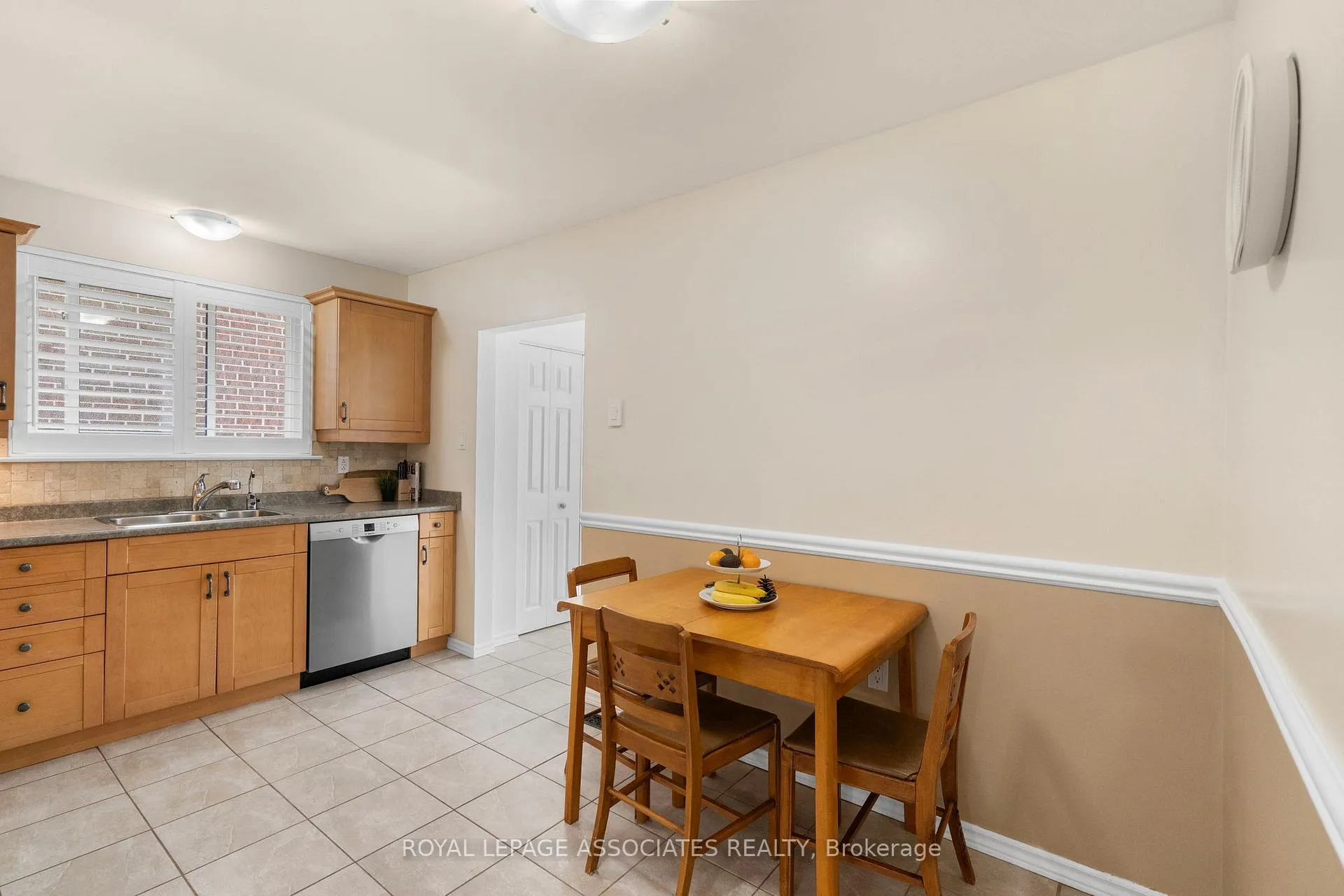 Photo 19 of 5285 Cindy Lane, Burlington, Appleby — HOMEH