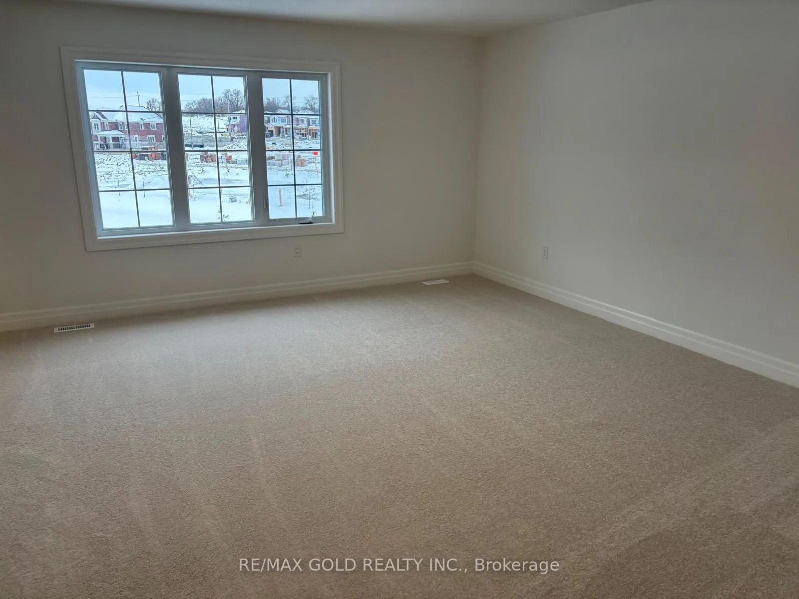 Photo 14 of Unit UPPER, 275 Rosenberg Way, Kitchener — HOMEH
