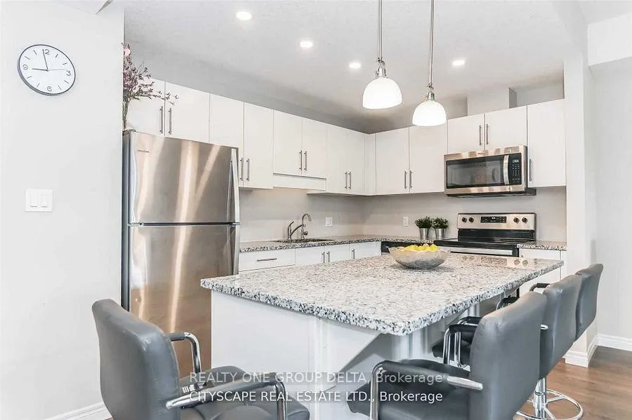 Photo 16 of Unit 203, 333 Gosling Gardens, Guelph, Clairfields/Hanlon Business Park — HOMEH