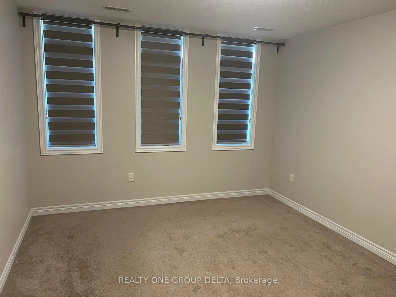 Photo 25 of Unit 203, 333 Gosling Gardens, Guelph, Clairfields/Hanlon Business Park — HOMEH