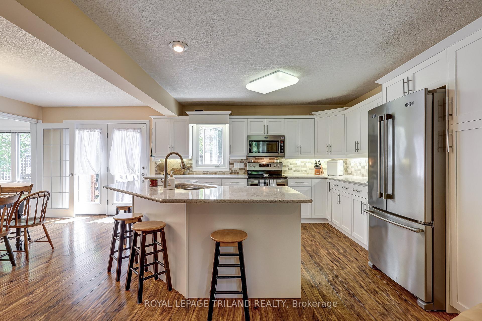 Photo 13 of 31 Symphony Court, Central Elgin, Lynhurst — HOMEH