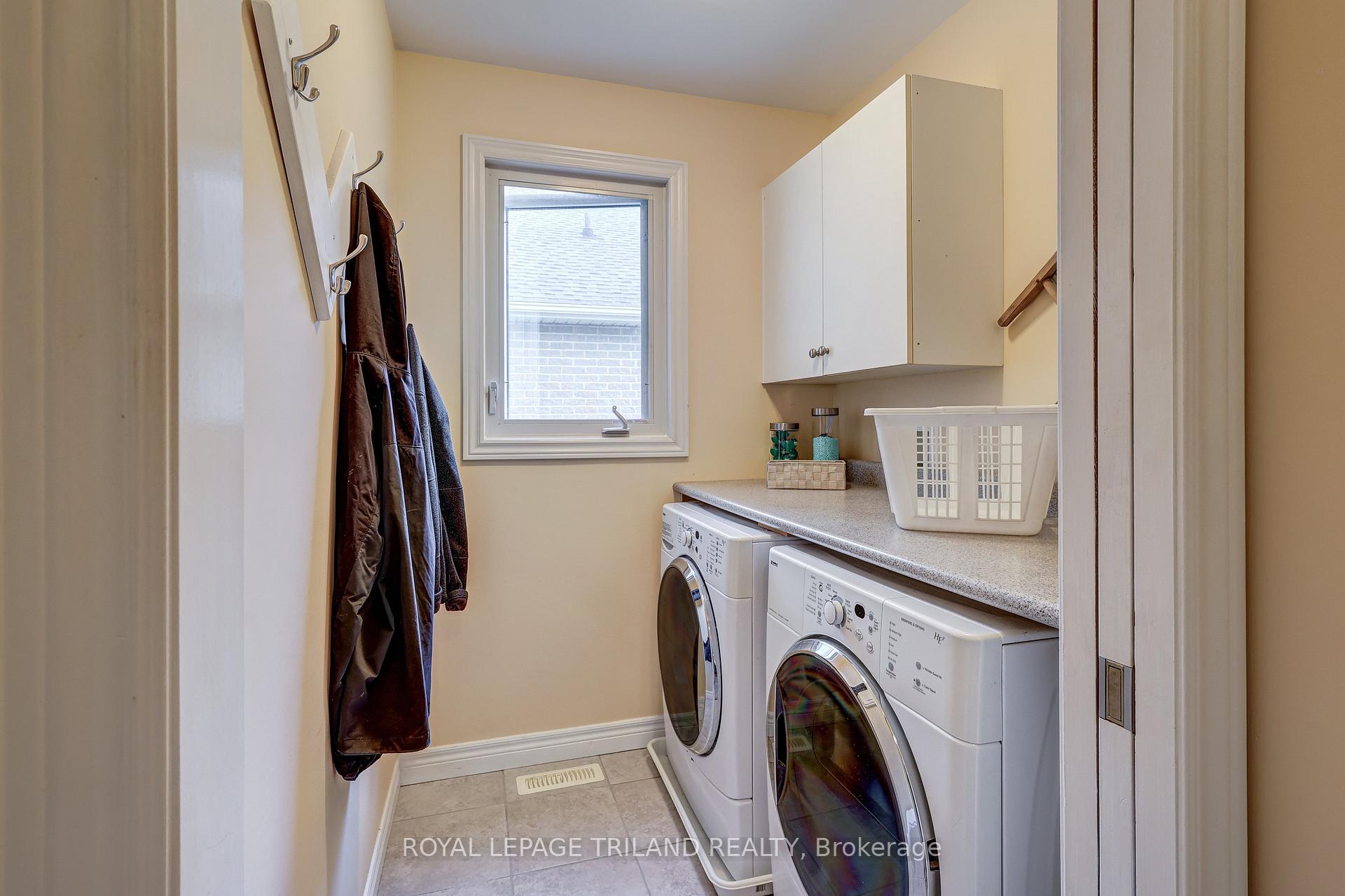 Photo 16 of 31 Symphony Court, Central Elgin, Lynhurst — HOMEH
