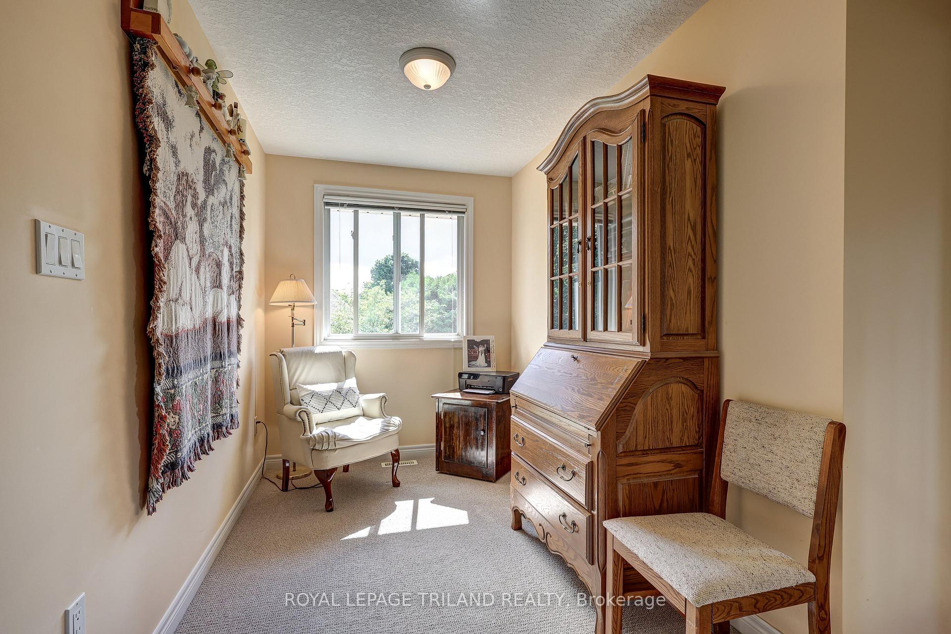 Photo 19 of 31 Symphony Court, Central Elgin, Lynhurst — HOMEH