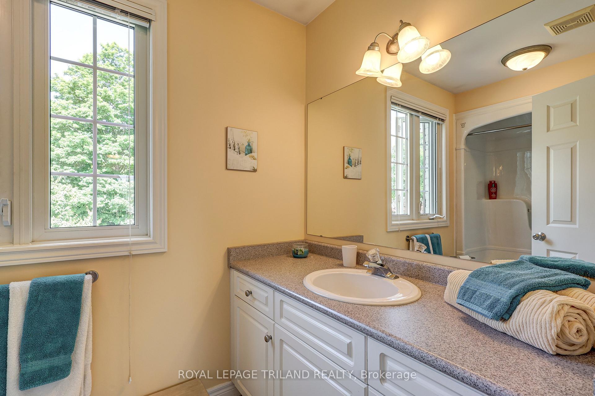 Photo 20 of 31 Symphony Court, Central Elgin, Lynhurst — HOMEH