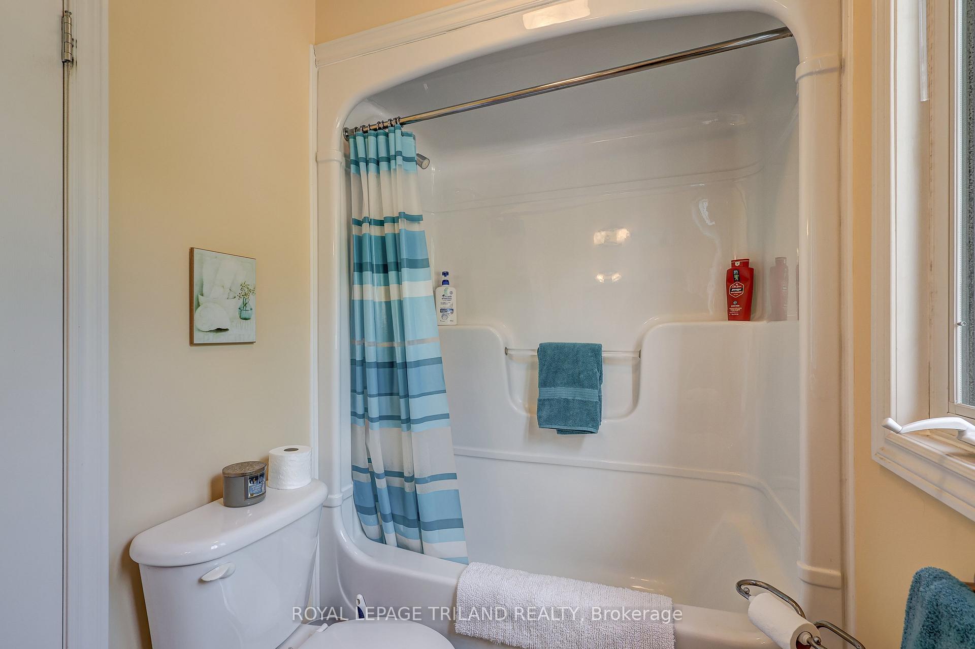 Photo 21 of 31 Symphony Court, Central Elgin, Lynhurst — HOMEH