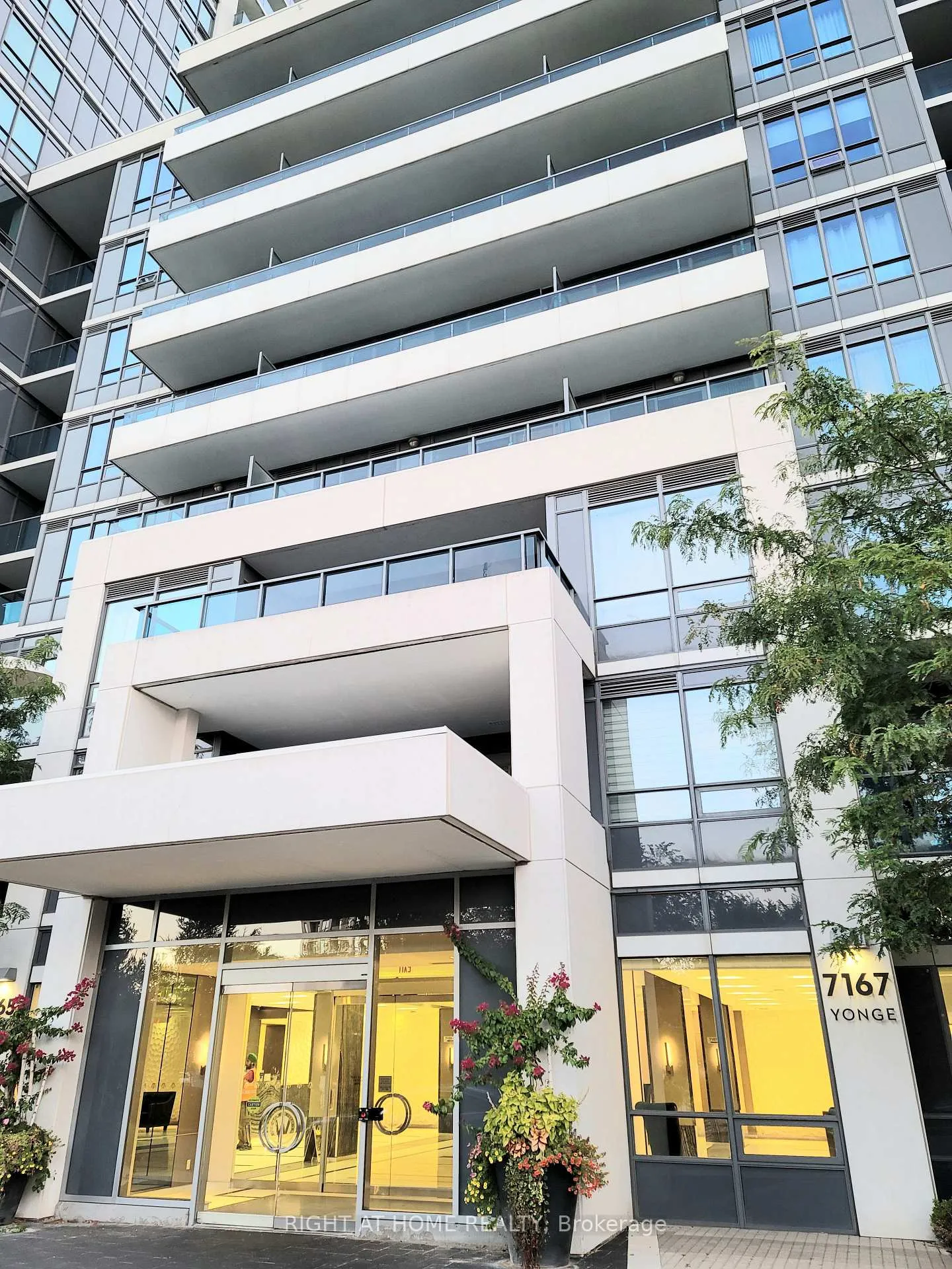 Photo 1 of Unit 1007, 7167 Yonge Street, Markham, Grandview — HOMEH