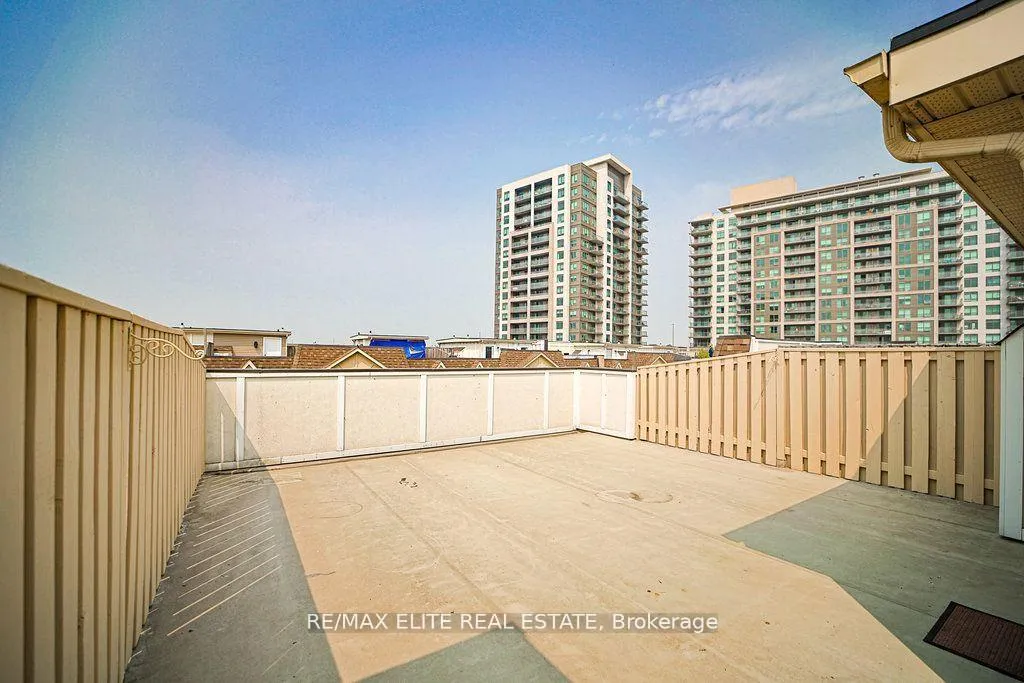 Photo 13 of Unit 79, 1250 St Martins Drive, Pickering, Bay Ridges — HOMEH