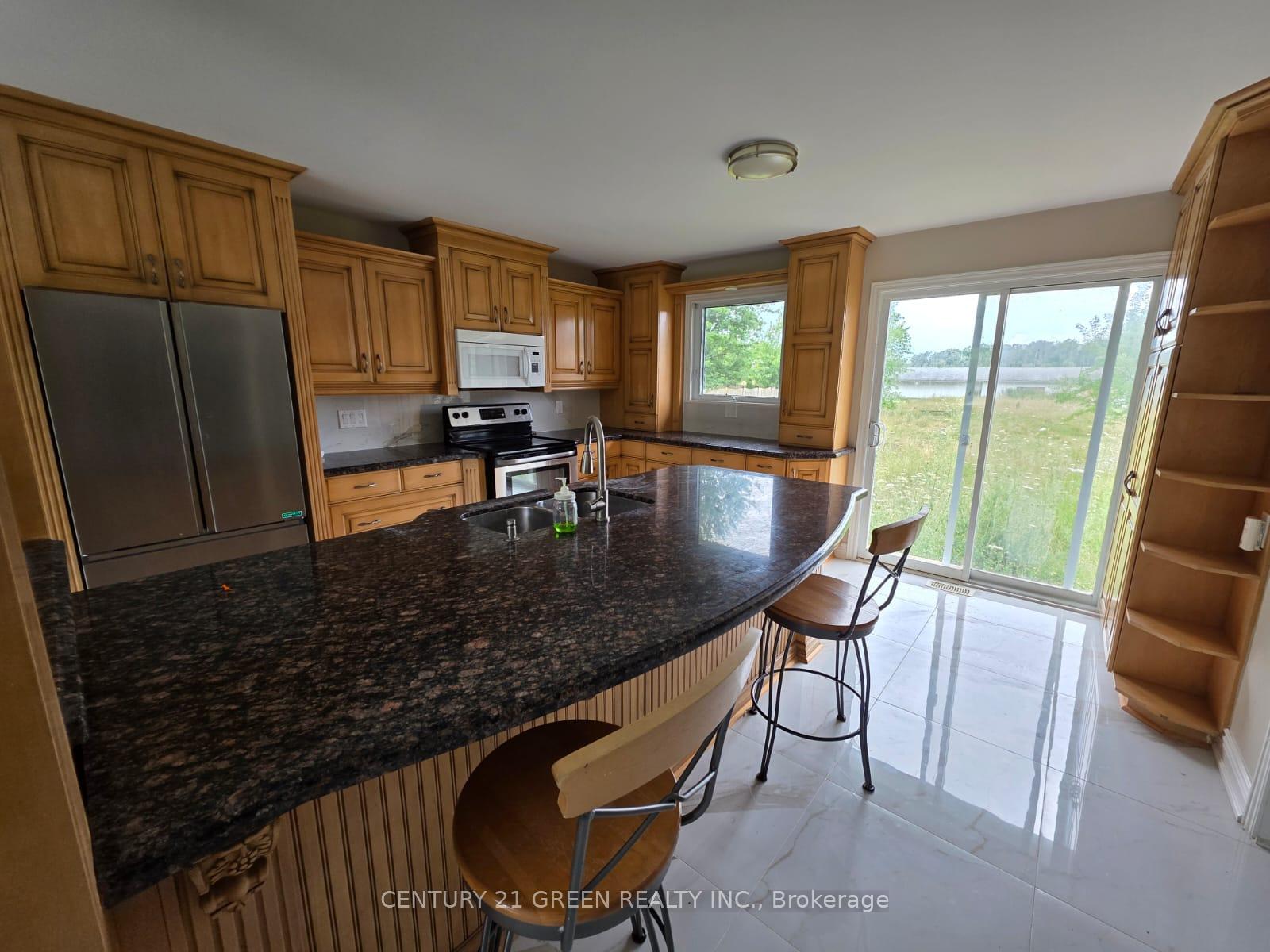Photo 5 of 418 Mountain Road, Grimsby, Grimsby Escarpment — HOMEH
