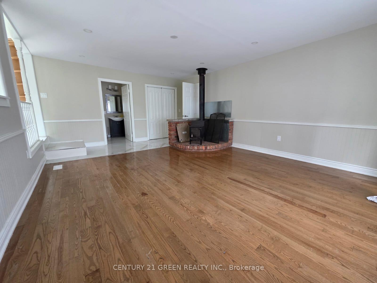 Photo 10 of 418 Mountain Road, Grimsby, Grimsby Escarpment — HOMEH