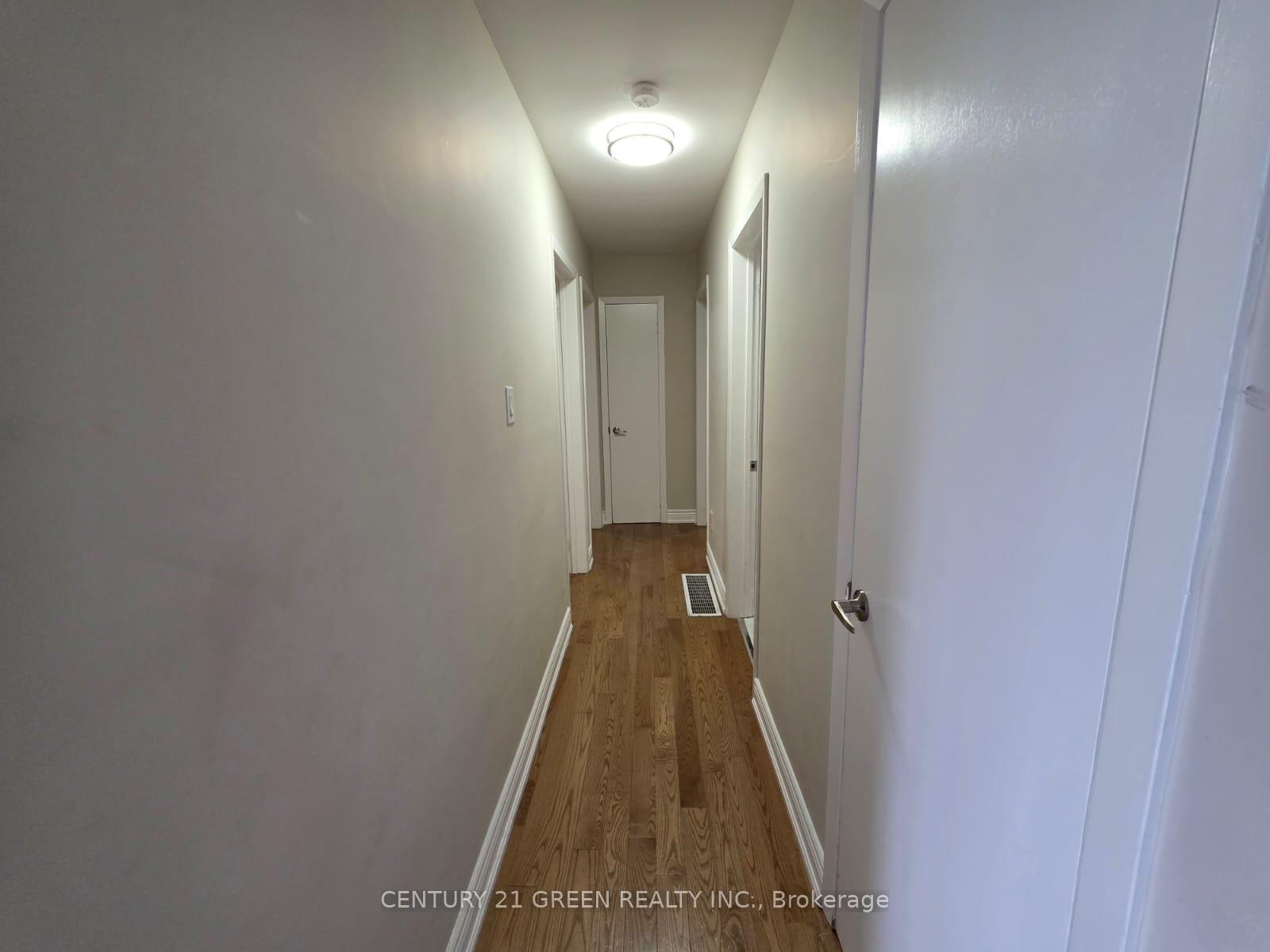 Photo 13 of 418 Mountain Road, Grimsby, Grimsby Escarpment — HOMEH