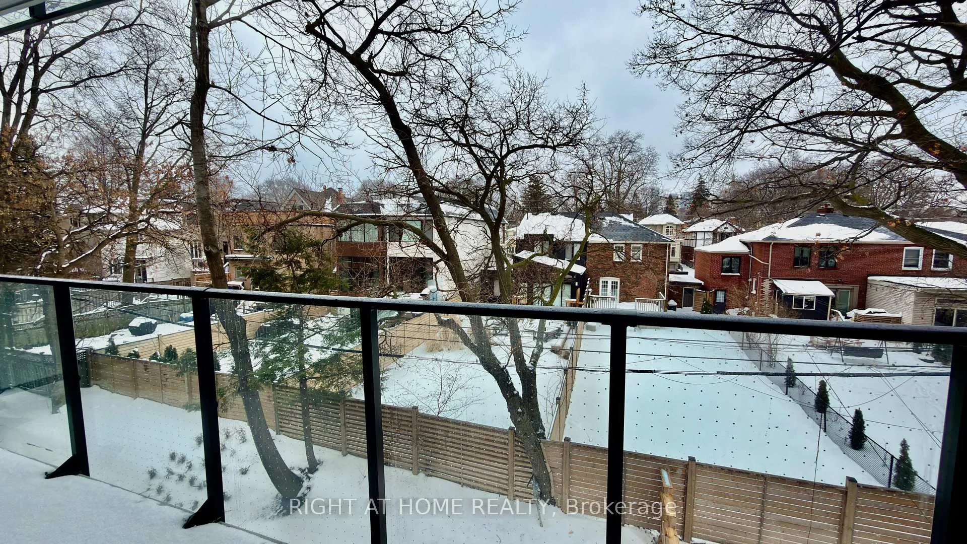 Photo 15 of Unit 323, 1720 Bayview Avenue, Toronto, Mount Pleasant East — HOMEH