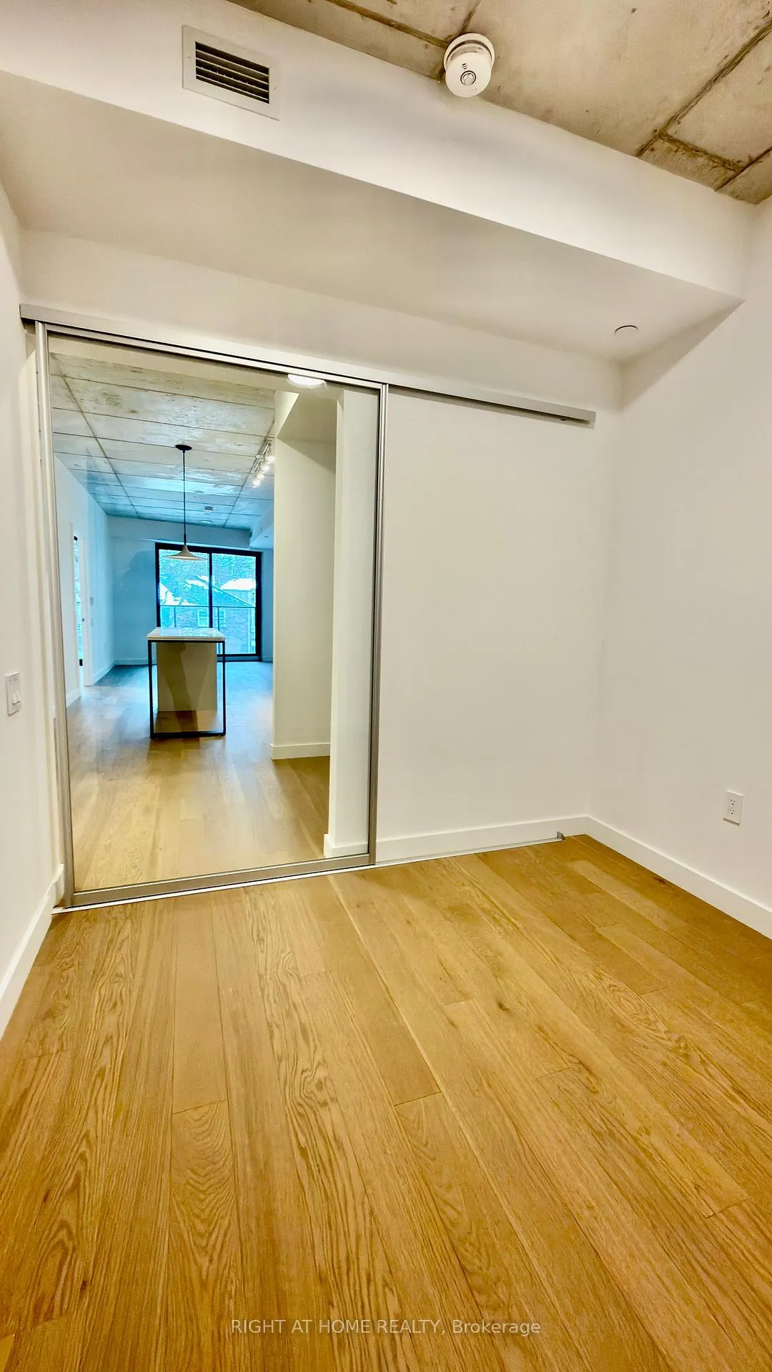 Photo 16 of Unit 323, 1720 Bayview Avenue, Toronto, Mount Pleasant East — HOMEH