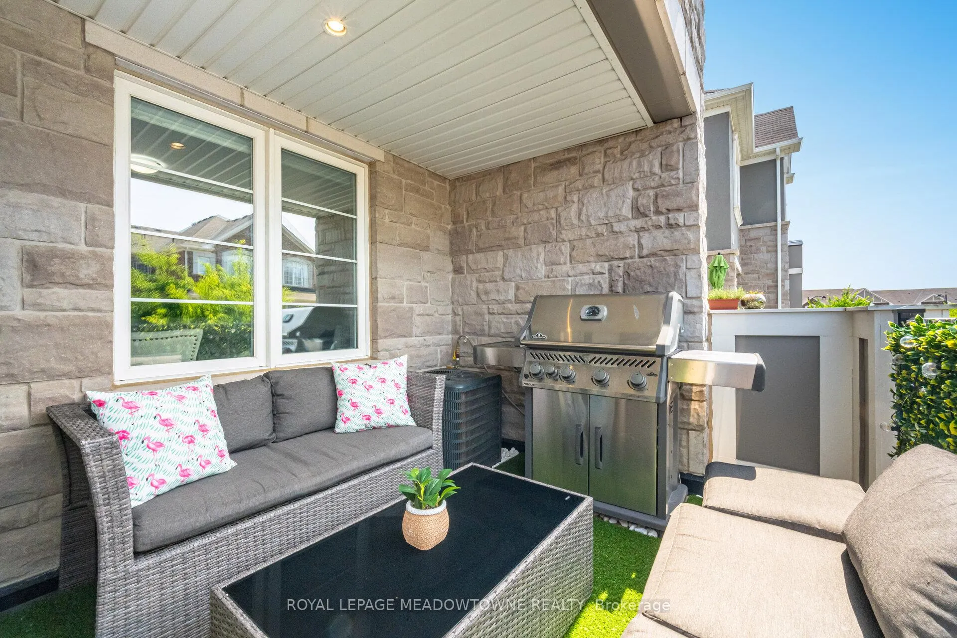 Photo 30 of 898 Cactus Point, Milton, Cobban — HOMEH