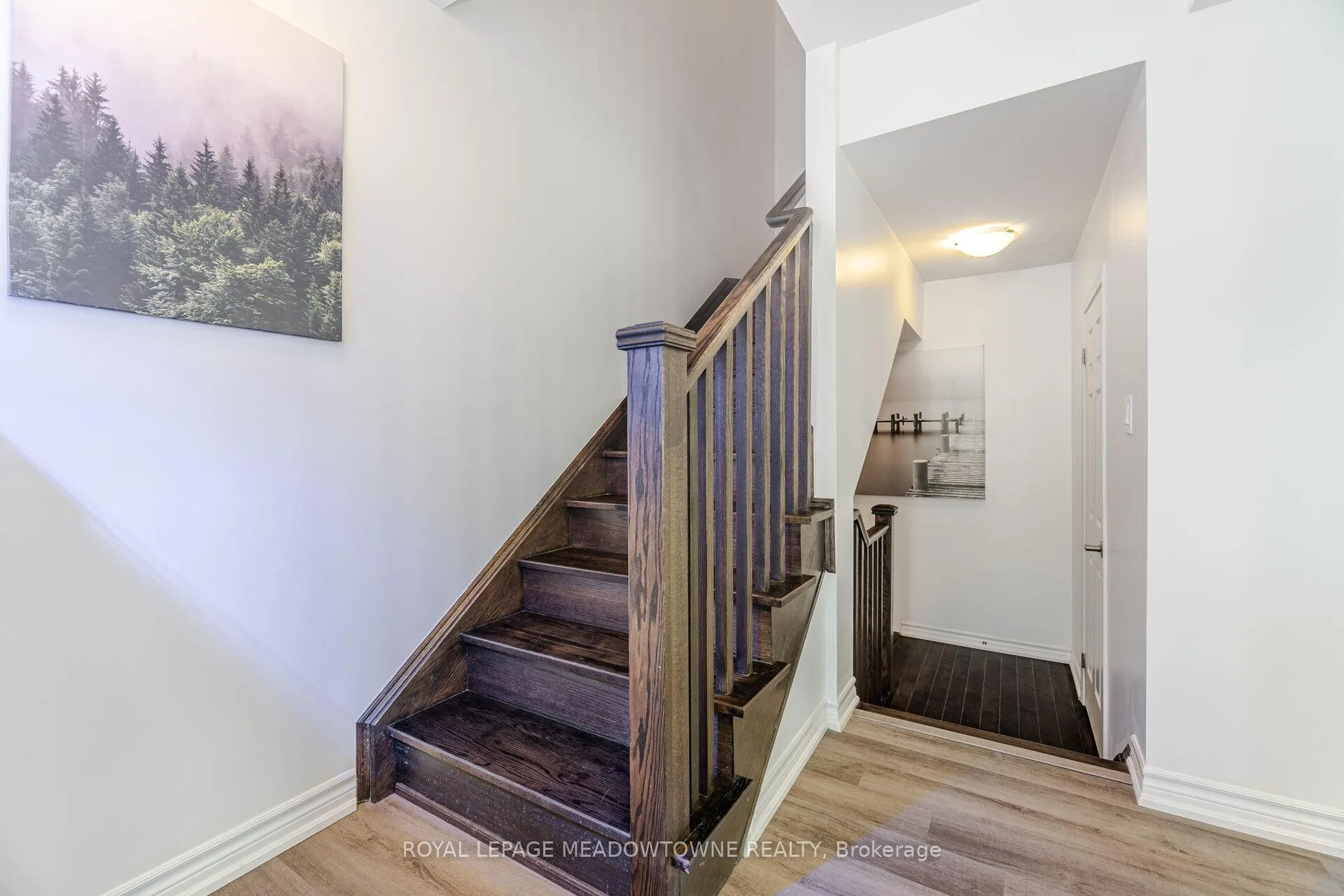 Photo 34 of 898 Cactus Point, Milton, Cobban — HOMEH