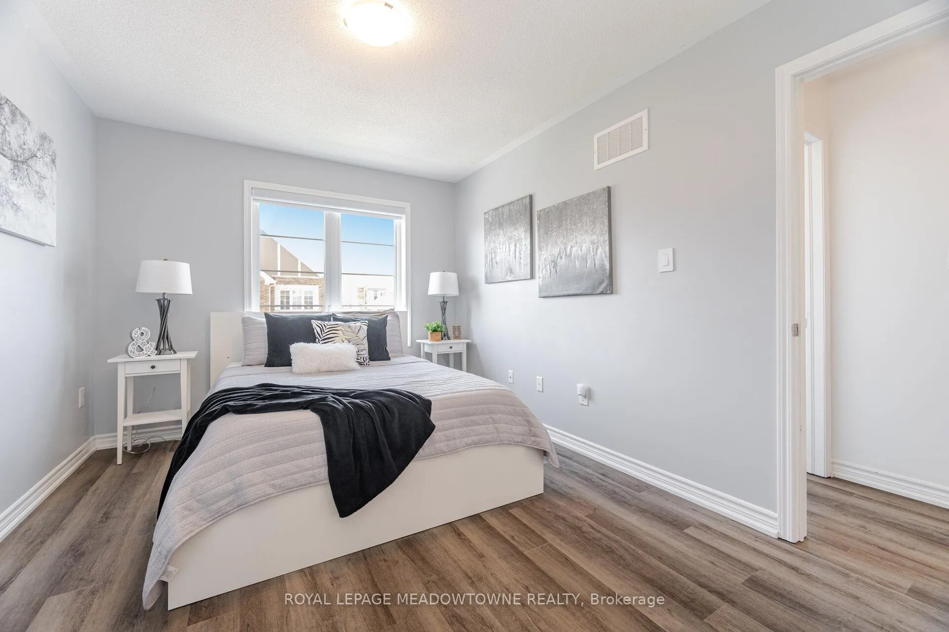 Photo 38 of 898 Cactus Point, Milton, Cobban — HOMEH