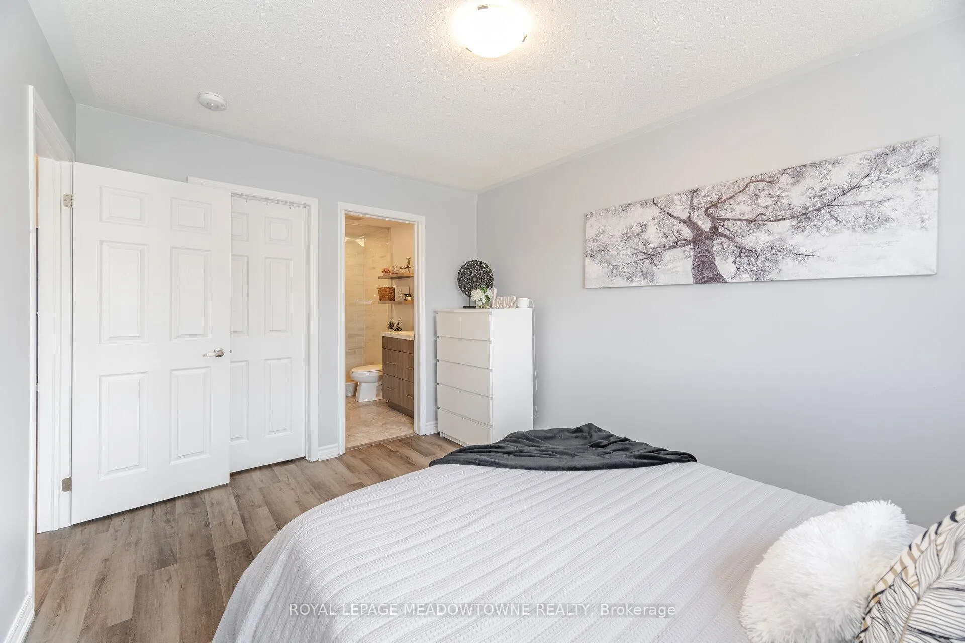 Photo 41 of 898 Cactus Point, Milton, Cobban — HOMEH
