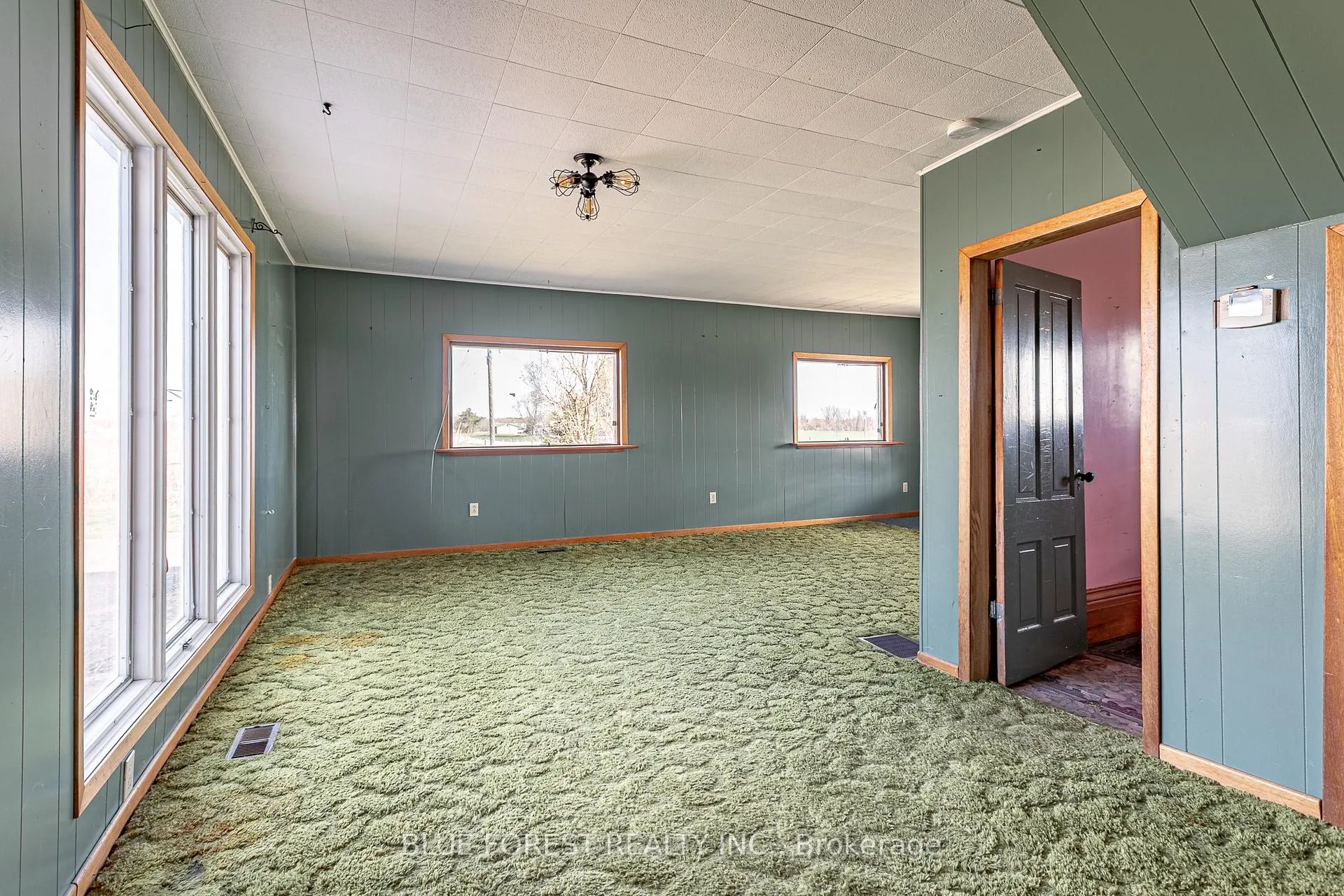 Photo 5 of 4391 Putnam Road, Thames Centre, Crampton — HOMEH