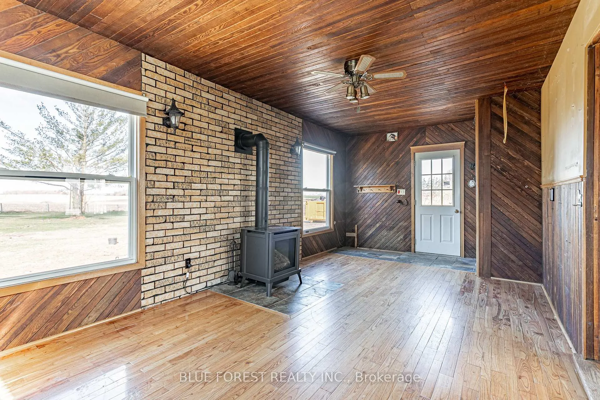 Photo 12 of 4391 Putnam Road, Thames Centre, Crampton — HOMEH