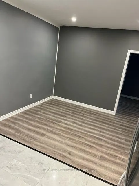 Photo 14 of Unit 1, 299 Hellems Avenue, Welland, Welland Downtown — HOMEH